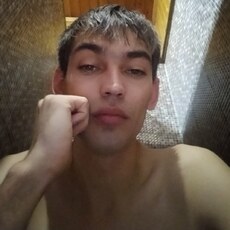 Валера, 31, Аткарск