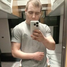 Александр, 22, Оха