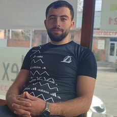 Владимир, 26, Новая Ляля