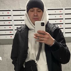 Валера, 29, Красноуральск