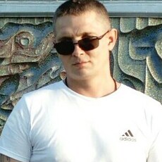 Лёша, 38, Туран