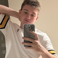 Елисей, 19, Амурск