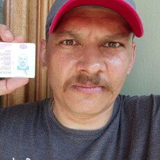 Иван, 41, Красногоровка