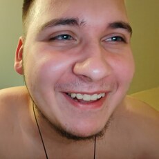 Николай, 22, Зимогорье