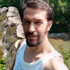 Вадик, 39, Новотроицк