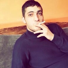 Миша, 30, Каменногорск