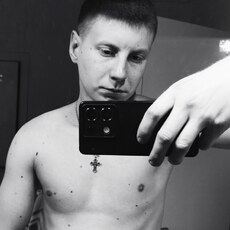 Аркадий, 25, Корсаков