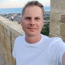 Вася, 31, Саки