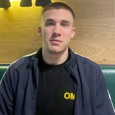 Вениамин, 20, Приморск (Запорожская область)