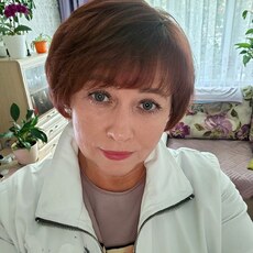 Доминика, 54, Ясный