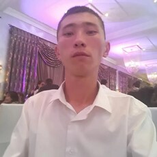 Витя, 31, Волчанск