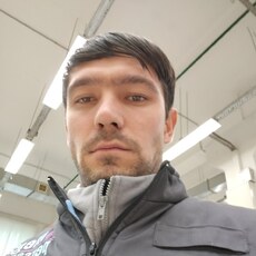 Гена, 31, Уяр