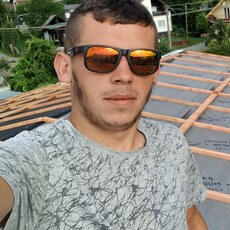 Адам, 25, Тырныауз