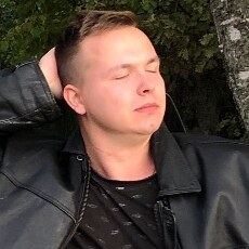 Адриан, 28, Красноярск