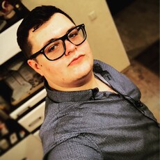 Макс, 28, Камышлов