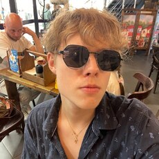 Юлиан, 19, Нальчик