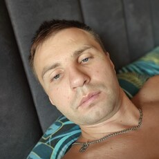 Вася, 37, Пустошка