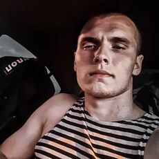 Олег, 25, Сергиев Посад