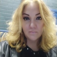 Лара, 40, Жирновск
