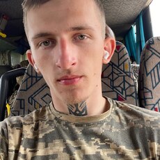 Леонид, 24, Вятские Поляны