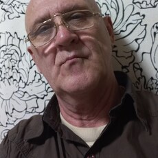 Михаил, 60, Грязи