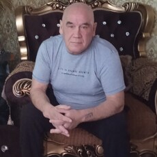 Лёва, 60, Красноярск