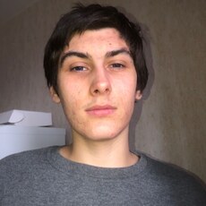 Юрий, 20, Астрахань