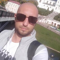 Егор, 32, Серов