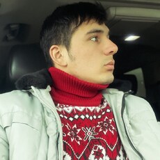 Анатолий, 25, Цивильск