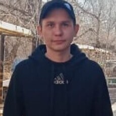 Андрей, 29, Углич