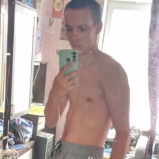 Ярослав, 22, Гатчина
