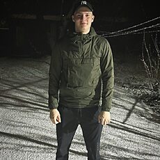 Тим, 23, Нолинск