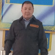 Миша, 44, Бор