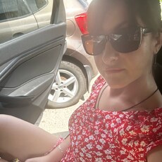 Эльза, 41, Санкт-Петербург