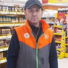 Данила, 47, Калининск