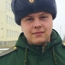 Иосиф, 25, Мегион