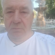 Оскар, 70, Щигры