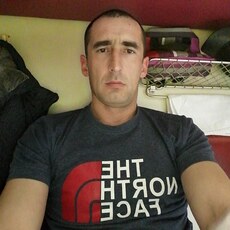 Лёня, 37, Сланцы