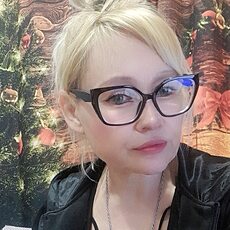 Елизавета, 46, Зимогорье