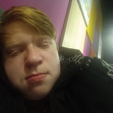 Паша, 20, Приморск (Запорожская область)