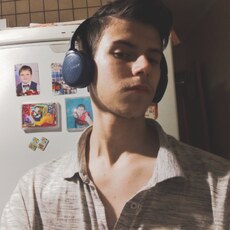 Миша, 20, Аксай