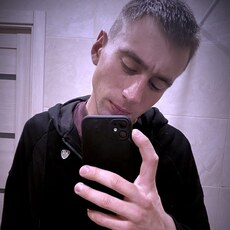 Антон, 27, Топки