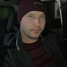 Вова, 32, Нижний Тагил