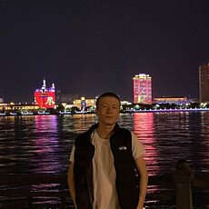 Савелий, 27, Ялуторовск