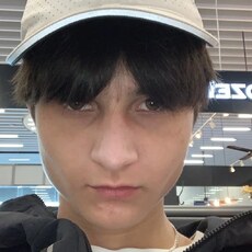 Радомир, 20, Клинцы