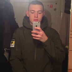 Владлен, 21, Ханты-Мансийск