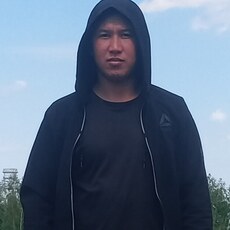 Валерий, 31, Белозерск