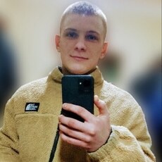 Валерий, 22, Кудрово