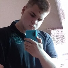 Гена, 20, Геническ