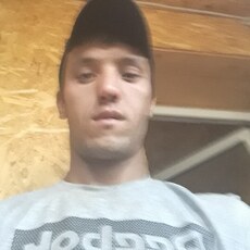 Геннадий, 33, Стрежевой